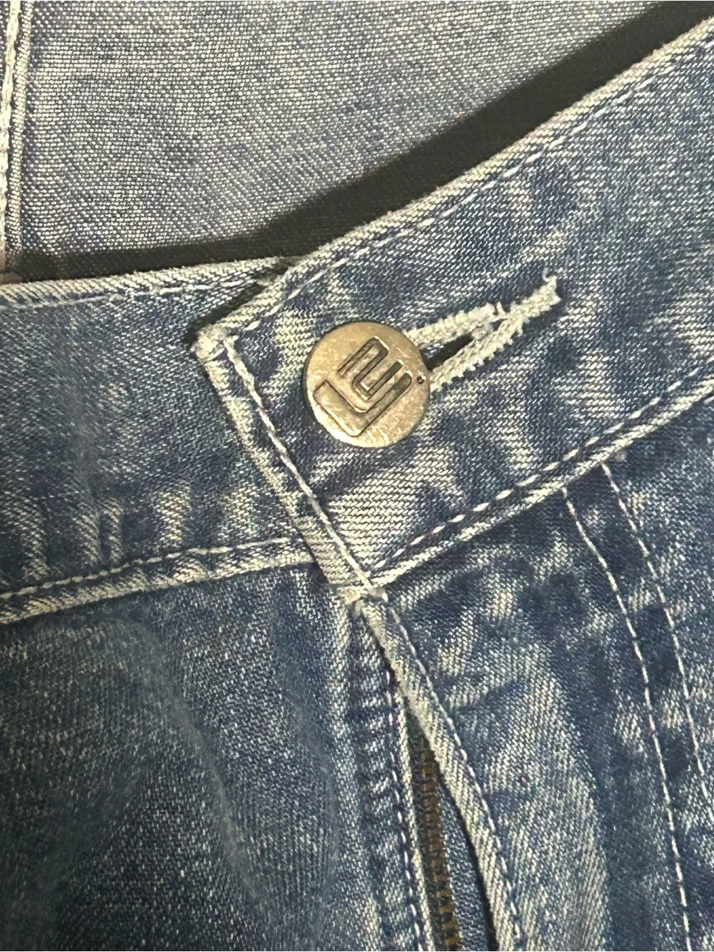Levis up sale